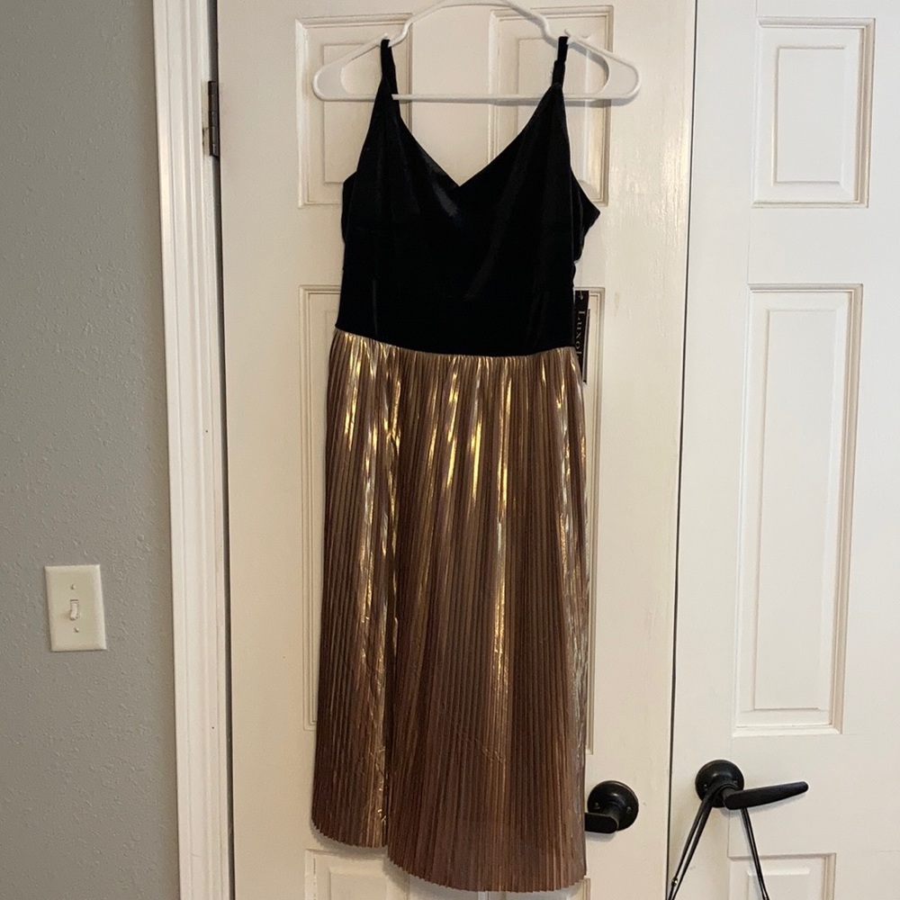 Women’s Dress